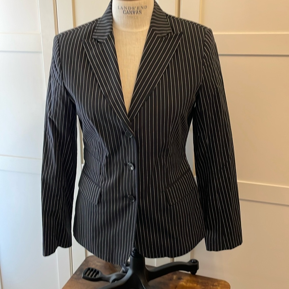 Pin stripe suit coat / blazer